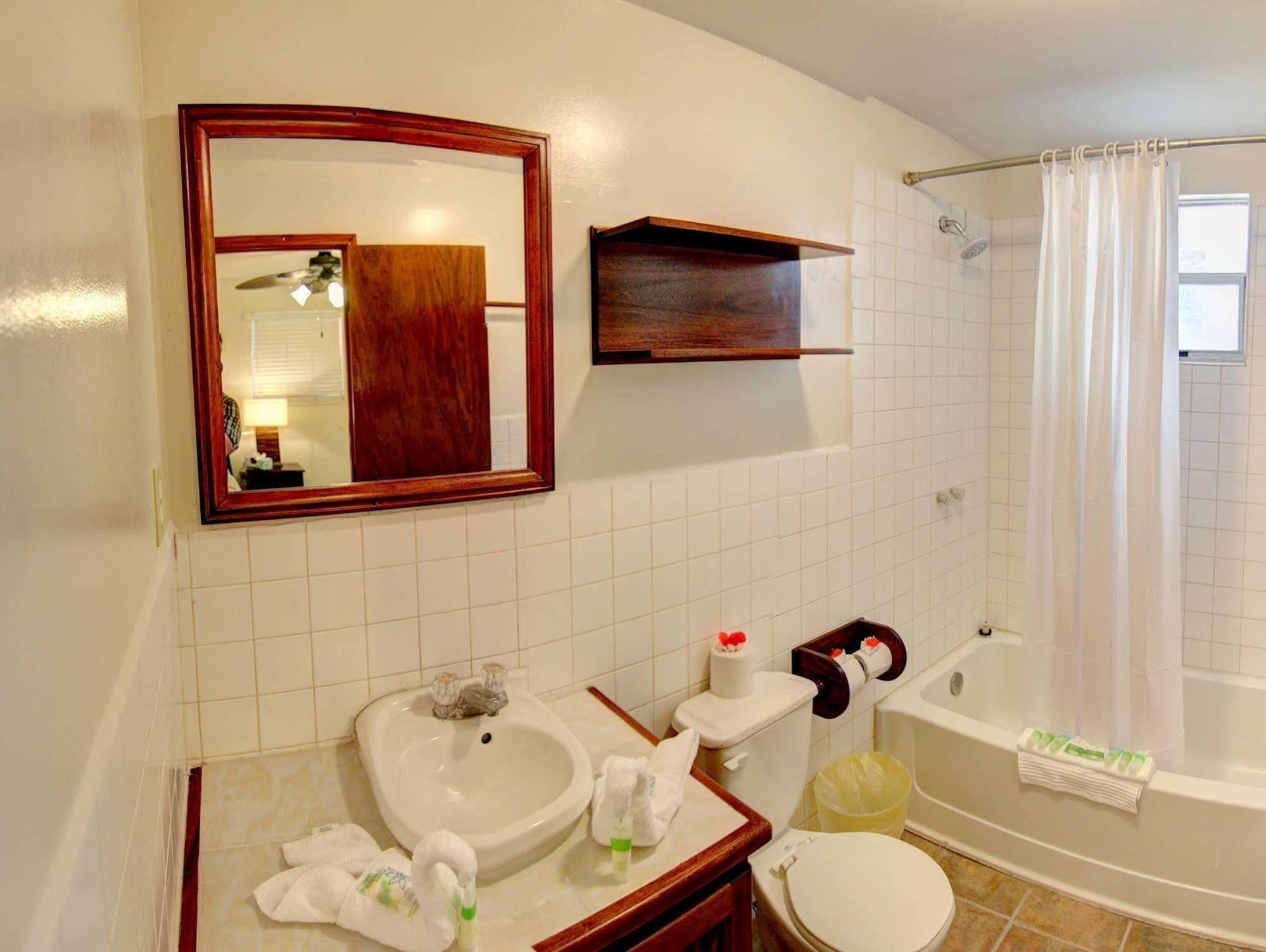 Blackbird Caye Resort Turneffe Atoll Экстерьер фото